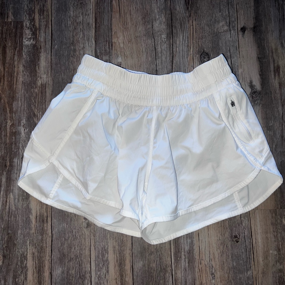 lululemon athletica White Tracker Short 4” Size 8